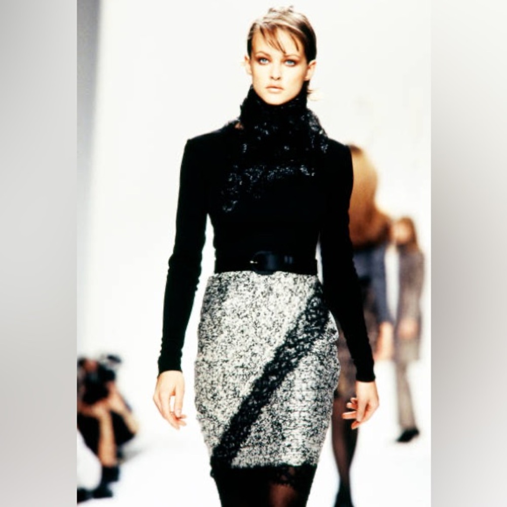 Bill Blass Fall 1996 long sleeve mini dress